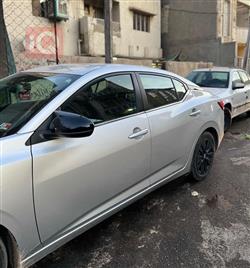 نیسان سێنترا